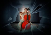 Best Cello Chairs 2025 | Orchestra and Solo Guide women playing cello in chair